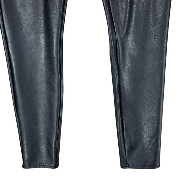 SPANX Assets Faux Leather Leggings sz 1X Women Black Stretch Comfort 20258R READ - Picture 10 of 12